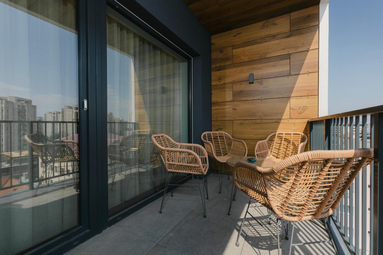 The Forest - Luxe Central Apt With Free Secured Parking Braşov Extérieur photo