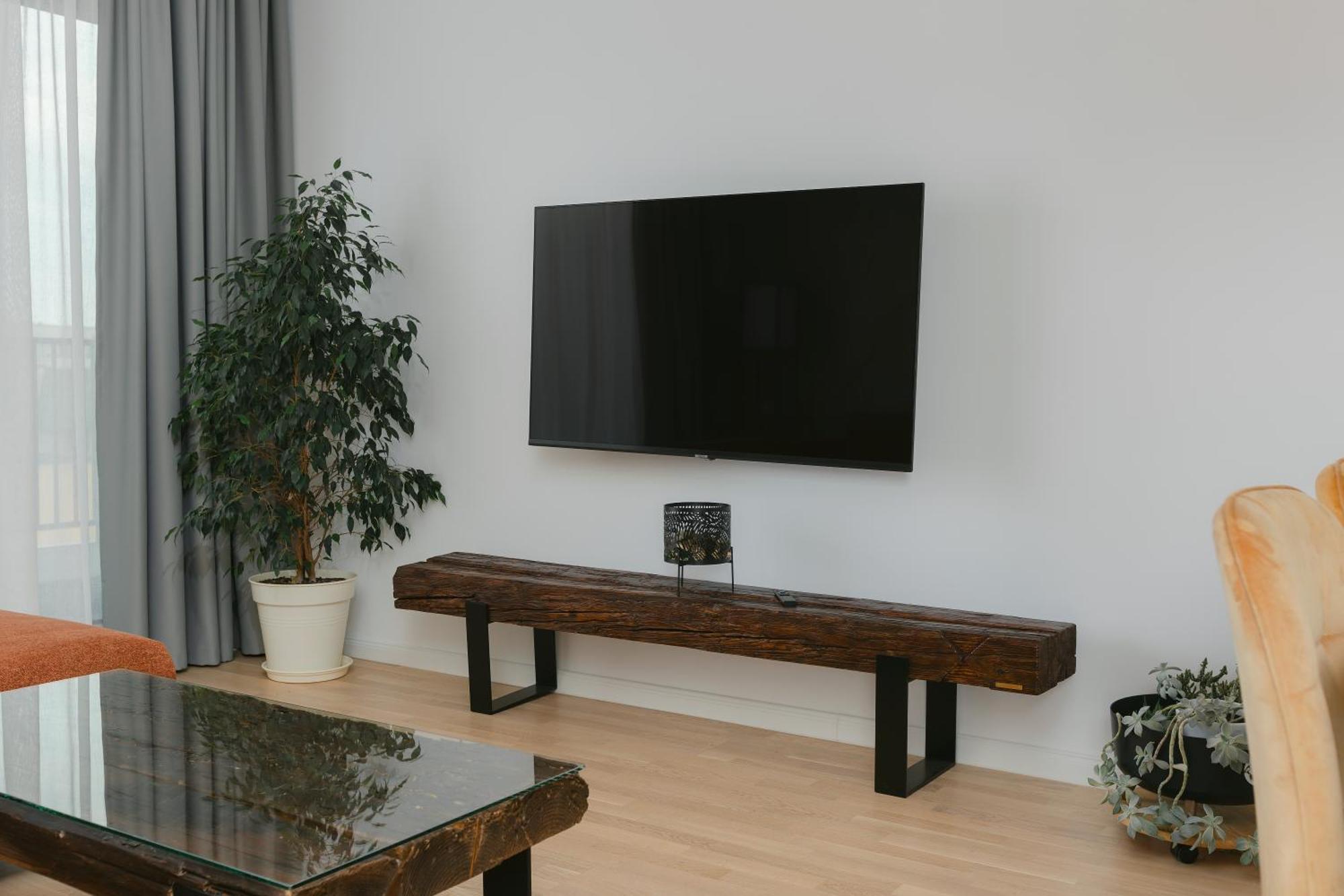 The Forest - Luxe Central Apt With Free Secured Parking Braşov Extérieur photo